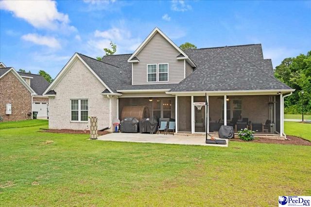 3150 Woodside Dr., Effingham, SC 29541