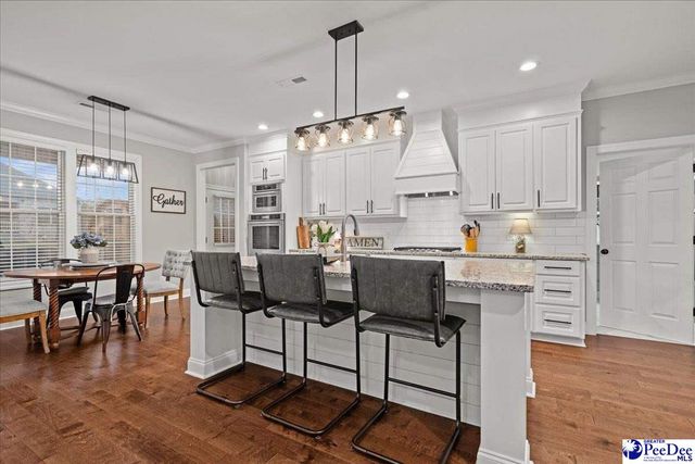 3150 Woodside Dr., Effingham, SC 29541