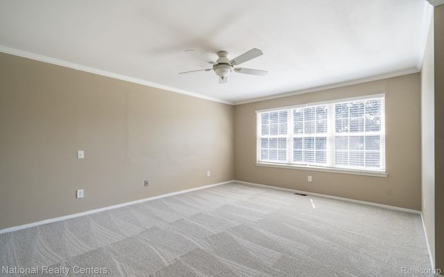 1884 Charrington Drive, West Bloomfield Charter Township, MI 48324