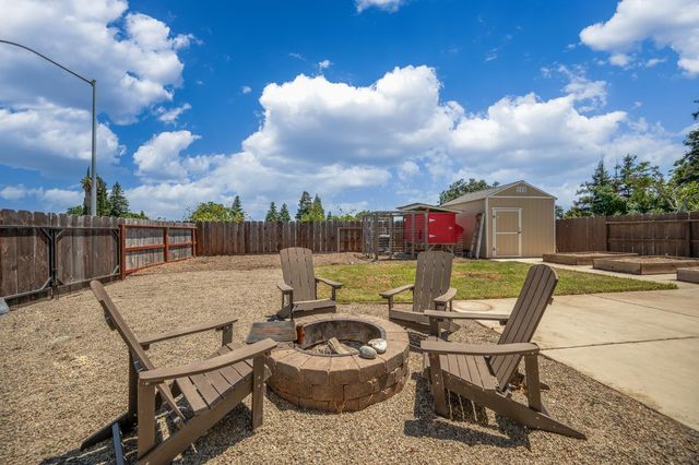 4530 Maximus Rd, Denair, CA 95316