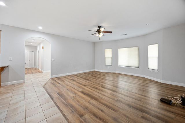 4530 Maximus Rd, Denair, CA 95316