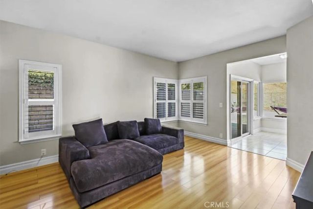 7252 Pecan Ave, Moorpark, CA 93021