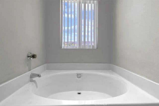 7252 Pecan Ave, Moorpark, CA 93021