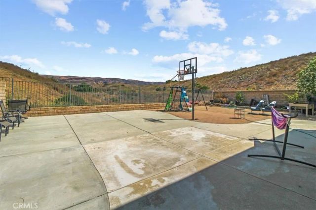 7252 Pecan Ave, Moorpark, CA 93021