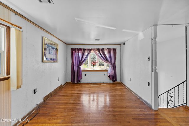 271 Joe Parker Road, Lakewood, NJ 08701