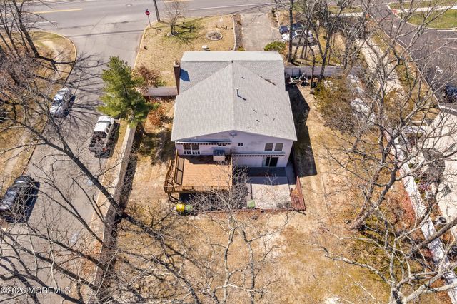 271 Joe Parker Road, Lakewood, NJ 08701