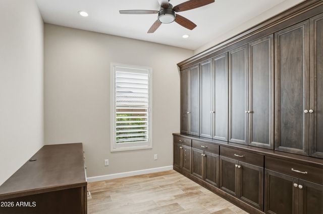 18125 N 65TH Place, Phoenix, AZ 85054