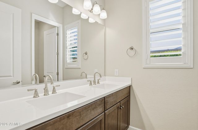 18125 N 65TH Place, Phoenix, AZ 85054