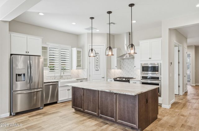 18125 N 65TH Place, Phoenix, AZ 85054