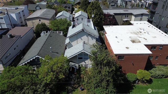 2215 Yale Ave E, Seattle, WA 98102