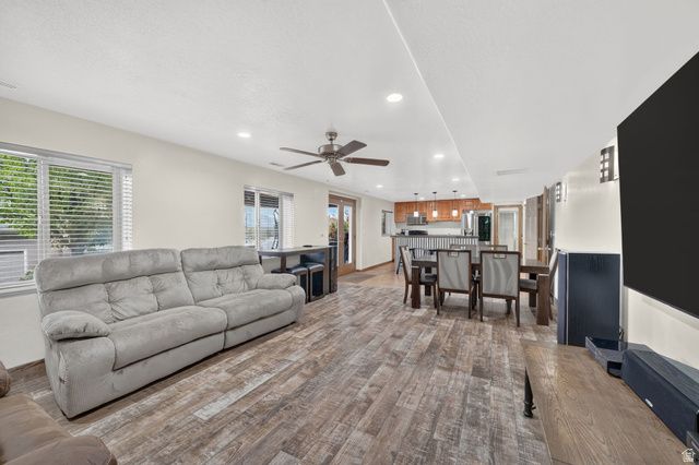 5668 W TUSCAN ROSE CIR, Herriman, UT 84096