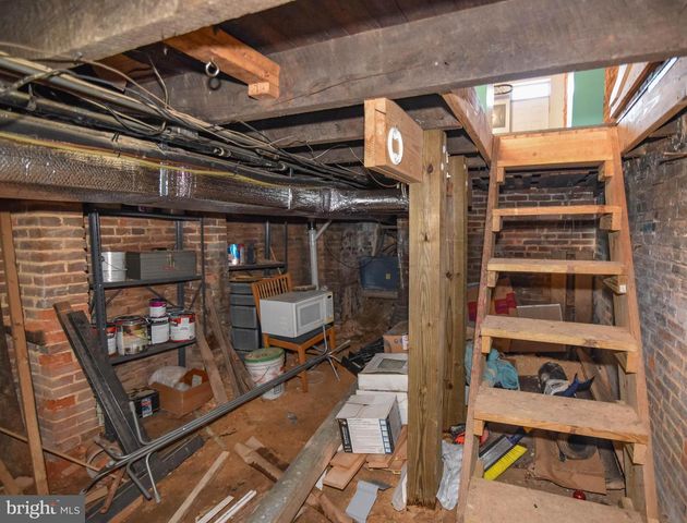 1238 WALL ST, Baltimore, MD 21230
