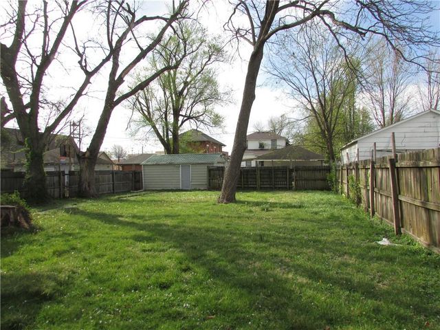 517 Lincoln Avenue, Osawatomie, KS 66064
