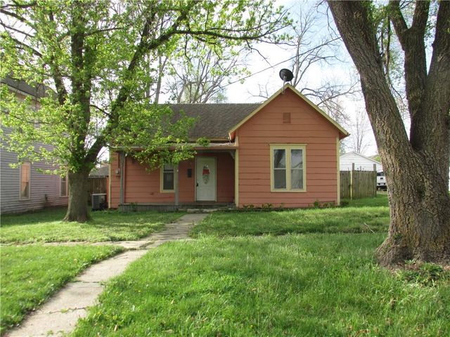 517 Lincoln Avenue, Osawatomie, KS 66064