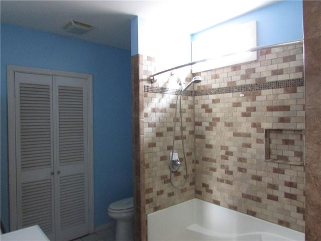 517 Lincoln Avenue, Osawatomie, KS 66064