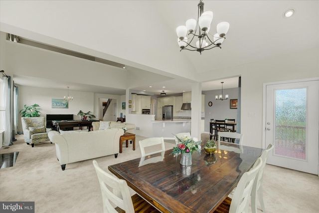 1239 N OLMSTED PKWY, Middletown, DE 19709