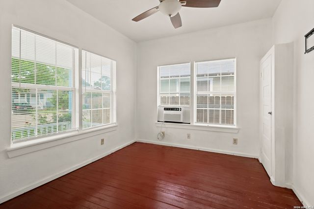 1814 Santa Anna, San Antonio, TX 78201