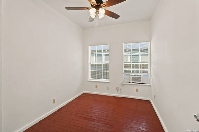 1814 Santa Anna, San Antonio, TX 78201
