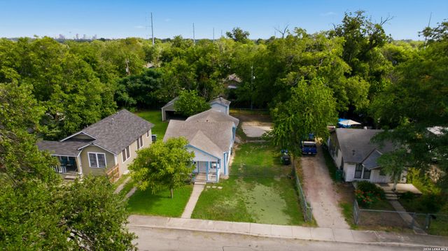 1814 Santa Anna, San Antonio, TX 78201