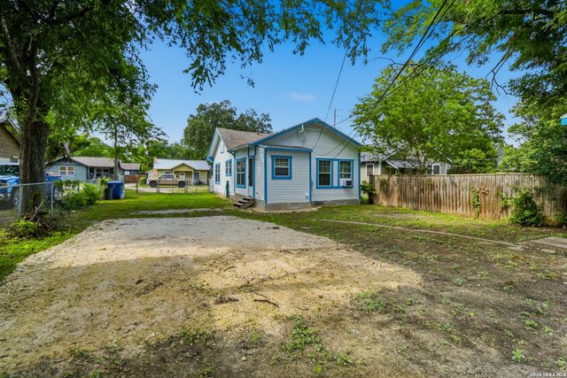 1814 Santa Anna, San Antonio, TX 78201