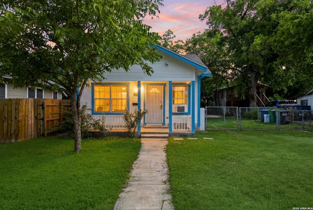 1814 Santa Anna, San Antonio, TX 78201