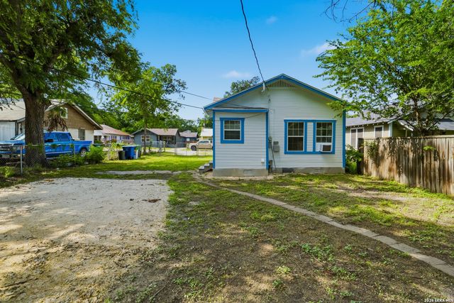 1814 Santa Anna, San Antonio, TX 78201