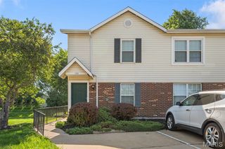 134 Country Trace, St Peters, MO 63304