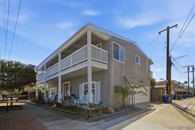 420 1st St, Coronado, CA 92118