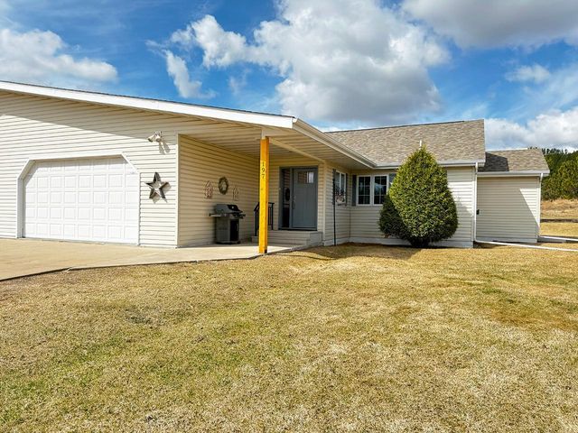 197 Jefferson Street, Buhl, MN 55713