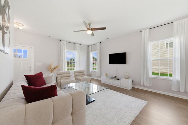 297 Villa St, Smithville, TN 37166