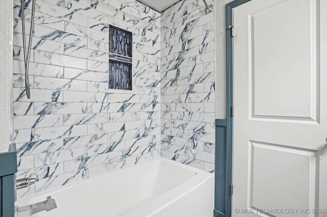 10104 S 233rd East Avenue, Broken Arrow, OK 74014