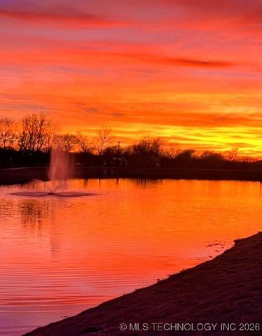 10104 S 233rd East Avenue, Broken Arrow, OK 74014