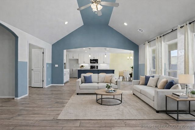 10104 S 233rd East Avenue, Broken Arrow, OK 74014