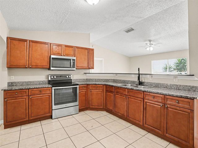 12 HERRING COURT, Kissimmee, FL 34759