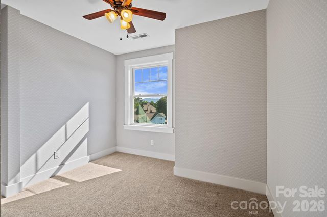19 Magnolia Farms Drive, Asheville, NC 28806