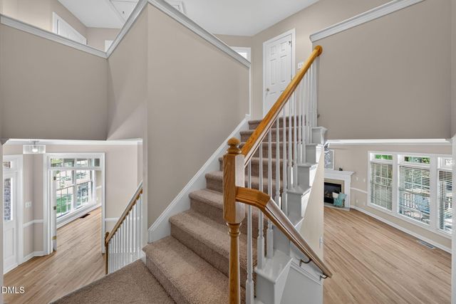 102 Hemingford Grey Court, Cary, NC 27518