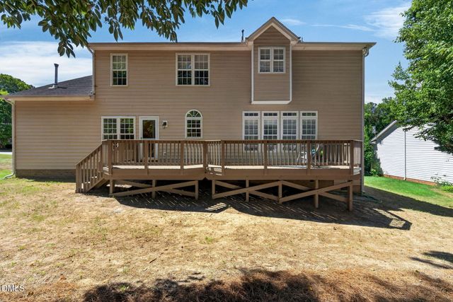 102 Hemingford Grey Court, Cary, NC 27518