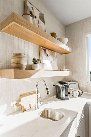 16388 S Elmridge Street, Olathe, KS 66062