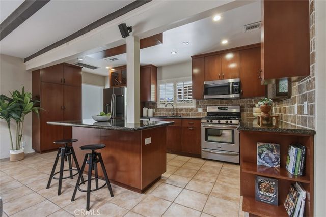 14451 Greenleaf Street, Sherman Oaks, CA 91423