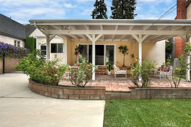 14451 Greenleaf Street, Sherman Oaks, CA 91423