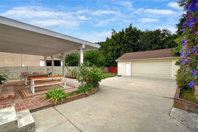 14451 Greenleaf Street, Sherman Oaks, CA 91423