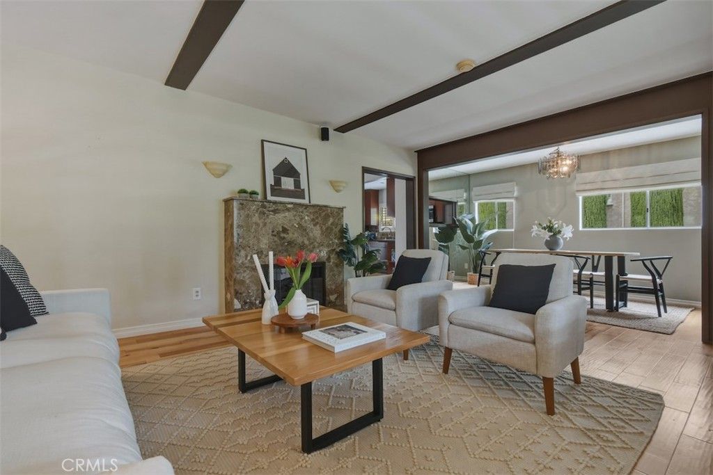 Image 10 of property listing at 14451 Greenleaf Street, Sherman Oaks, CA 91423