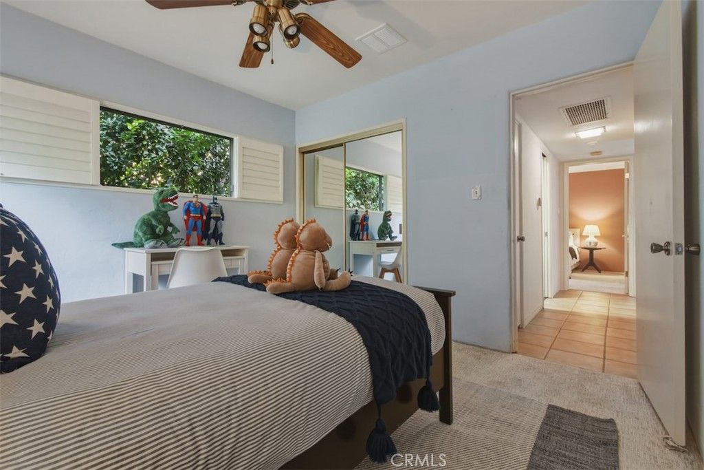 Image 34 of property listing at 14451 Greenleaf Street, Sherman Oaks, CA 91423