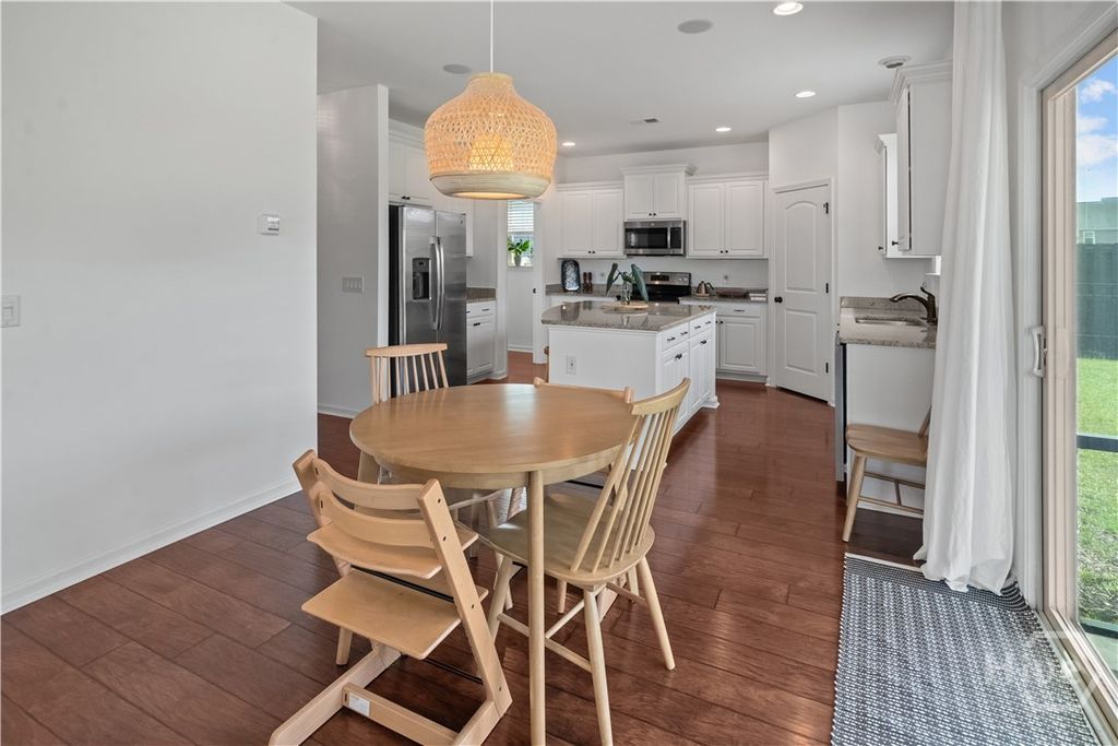 Image 16 of property listing at 60 McCrady Drive, Richmond Hill, GA 31324