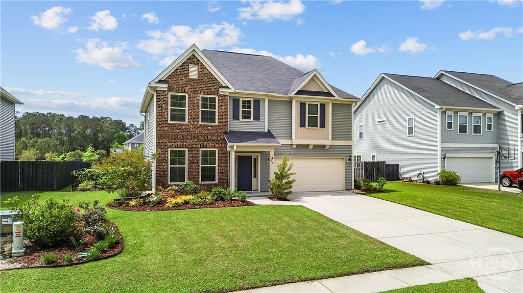 Image 2 of property listing at 60 McCrady Drive, Richmond Hill, GA 31324