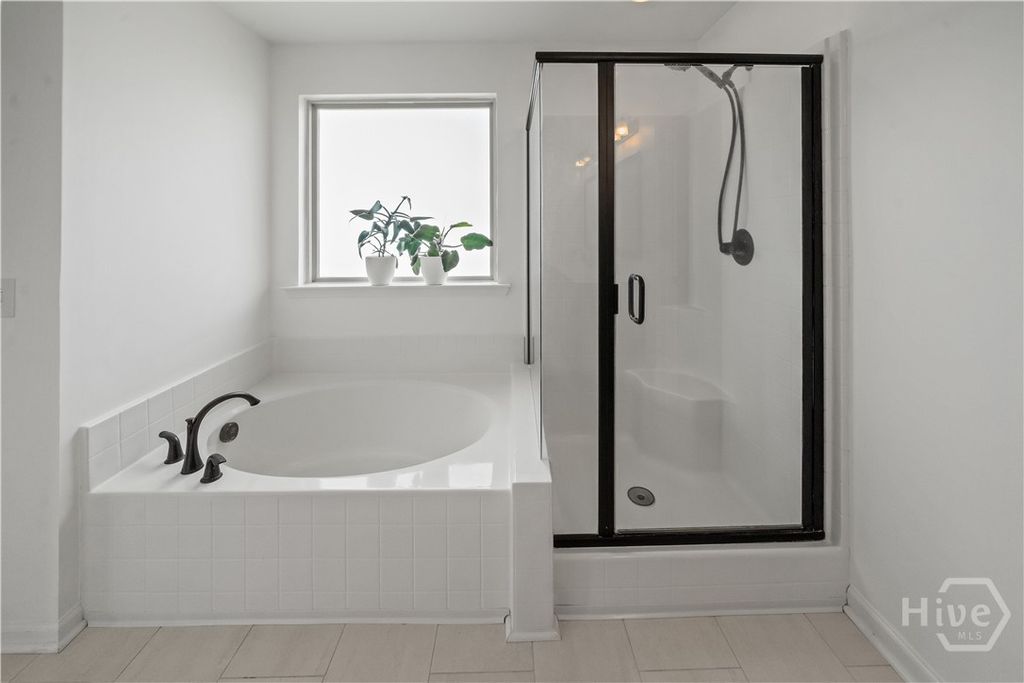 Image 26 of property listing at 60 McCrady Drive, Richmond Hill, GA 31324