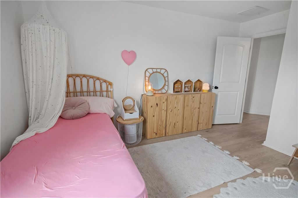 Image 33 of property listing at 60 McCrady Drive, Richmond Hill, GA 31324