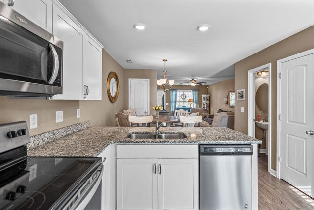 389 Sam Houston Cir, Clarksville, TN 37040