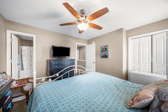 389 Sam Houston Cir, Clarksville, TN 37040