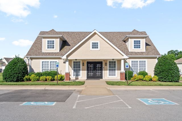 389 Sam Houston Cir, Clarksville, TN 37040